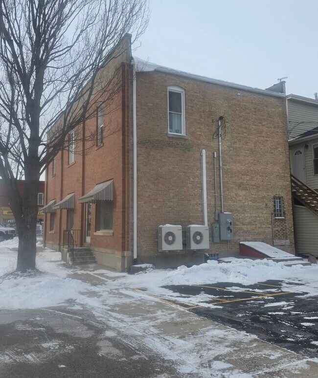 Foto del edificio - 1 Main St