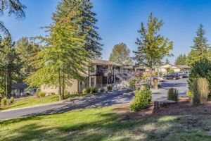 Building Photo - 855 NE Hill Way