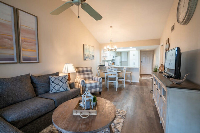 Foto del edificio - 3631 Wild Pines Dr