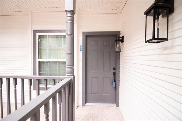 Foto principal - 5325 Bent Tree Forest Dr