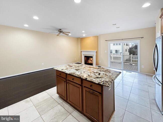 Foto del edificio - 44259 Huron Terrace