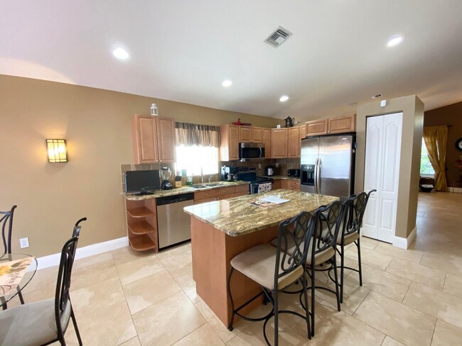 Foto del edificio - 10746 Oak Bend Way