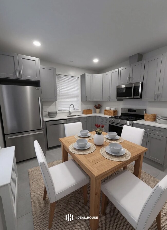 Building Photo - 211 Wilson Ave