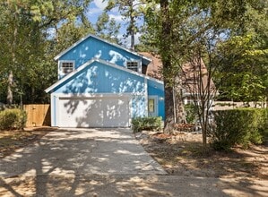 Building Photo - 12 Dewthread Ct