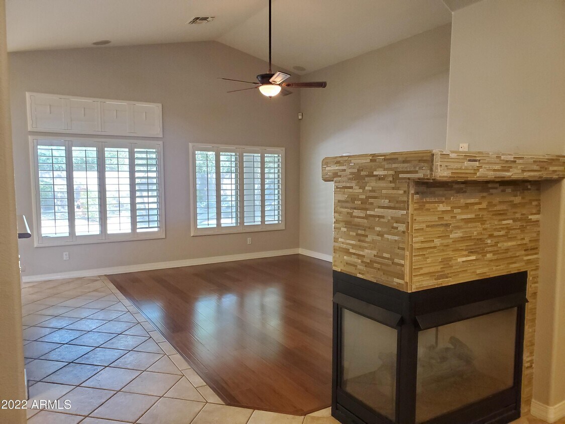 Foto principal - 2880 S Tumbleweed Ln