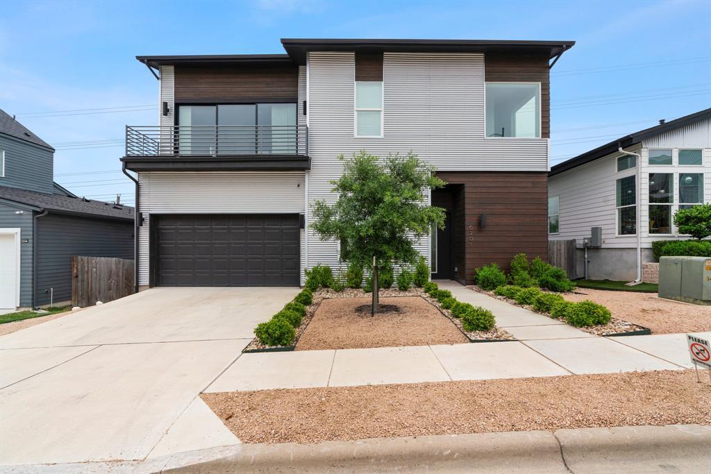 Foto principal - 6201 Toscana Ave