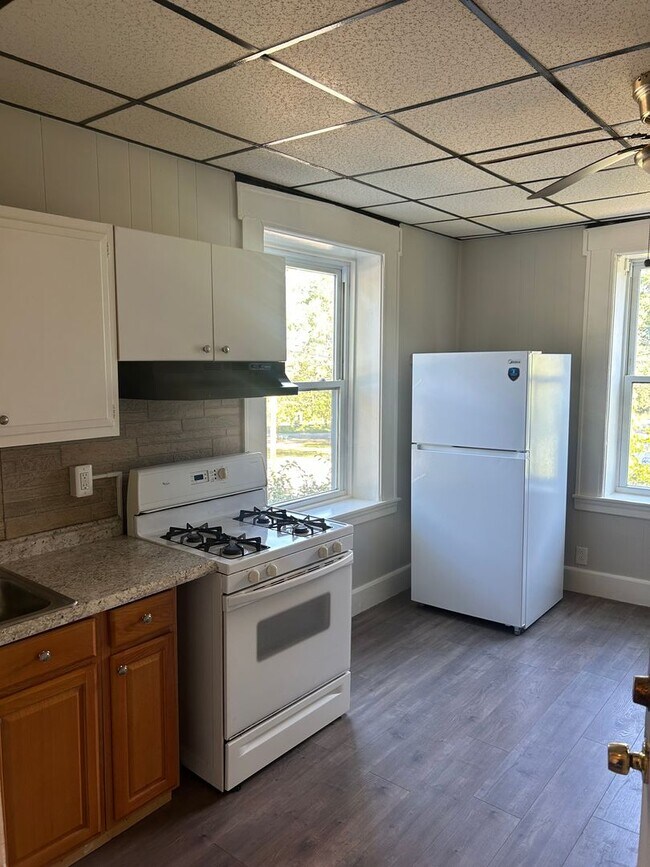 Foto del edificio - Studio Apartment for Rent – Utilities Included!