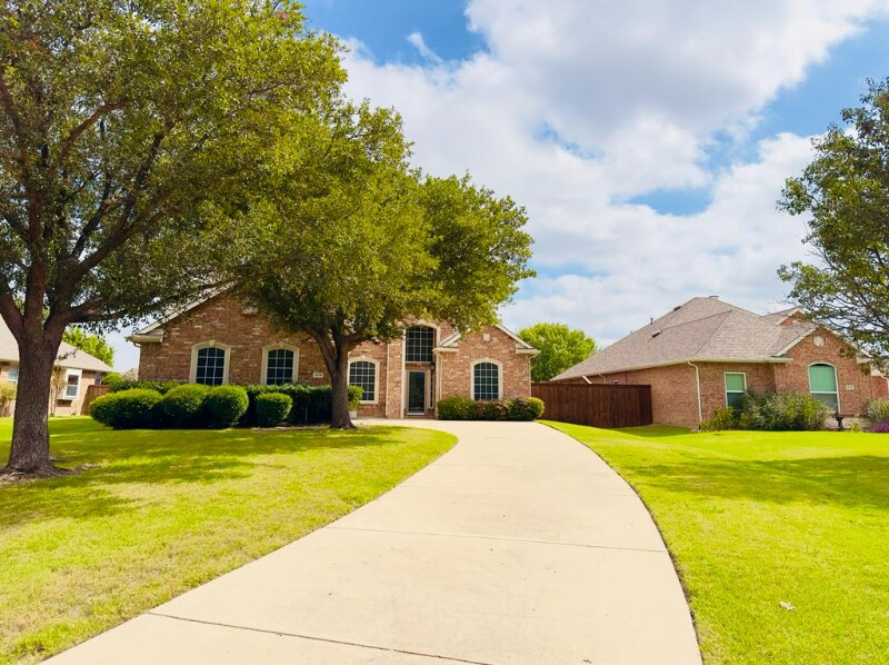 Primary Photo - 1430 Chase Oaks Dr
