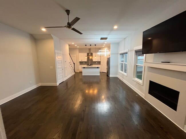 Photo - 413 35th Ave N Townhome