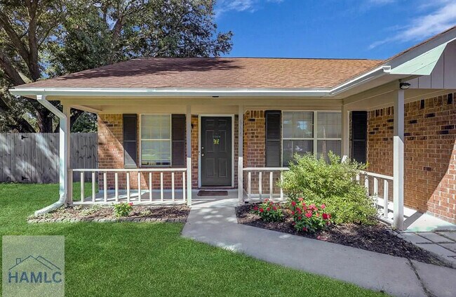 Foto del edificio - 664 Windhaven Dr