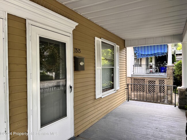 Building Photo - 1515 E Gibson St