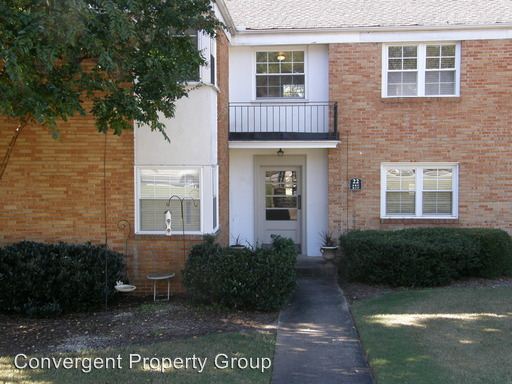 Primary Photo - 100 Lewis Dr