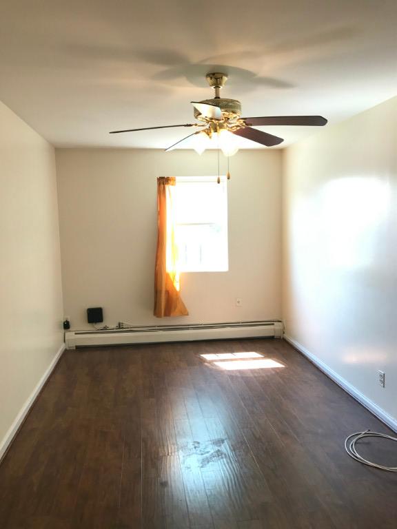 Building Photo - 1484 Saint Marks Ave