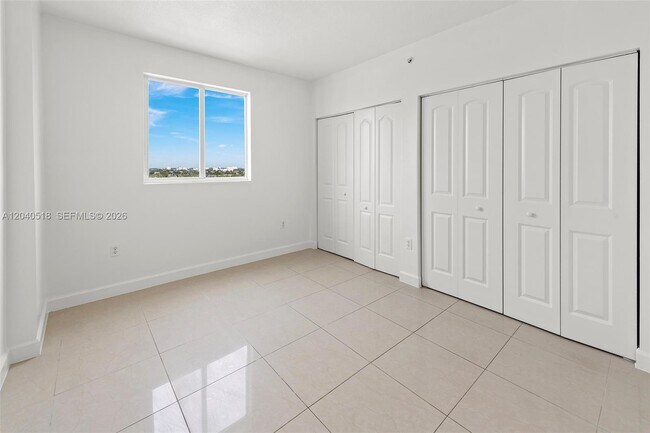 Foto del edificio - 2217 NW 7th St