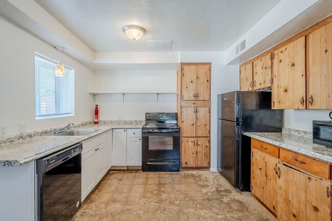 Foto del edificio - 434 N Norris Ave