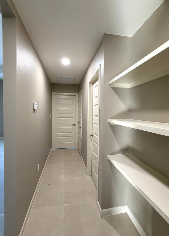 Foto del edificio - 3411 Elmira Ave