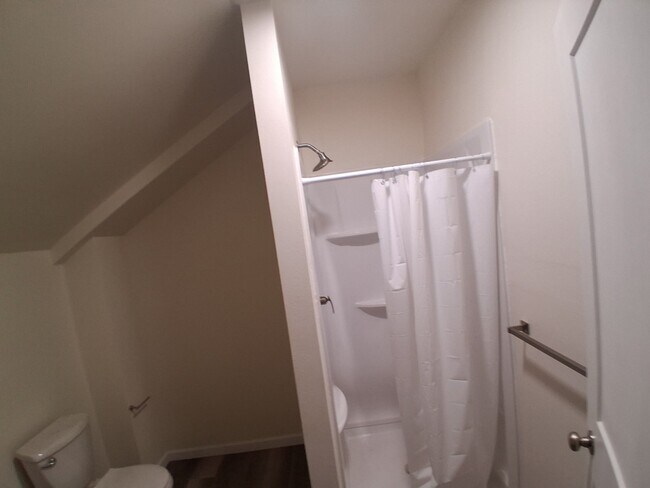Foto del edificio - 431 W Pleasant St