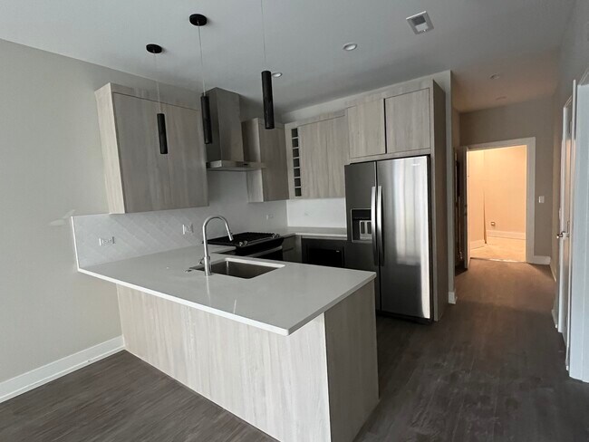 Foto del edificio - 3244 N Lincoln Ave