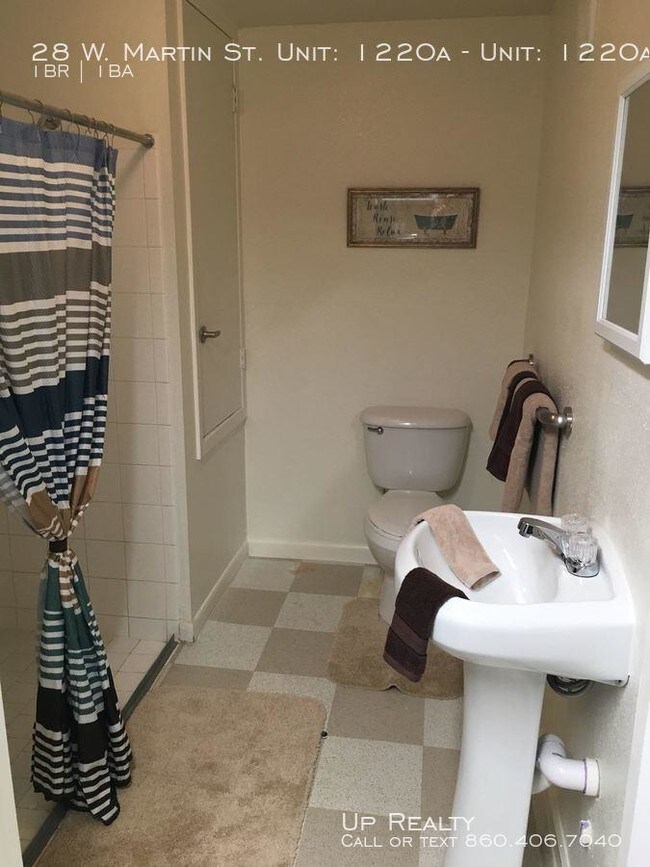 Building Photo - 1 bedroom in Roswell NM 88202