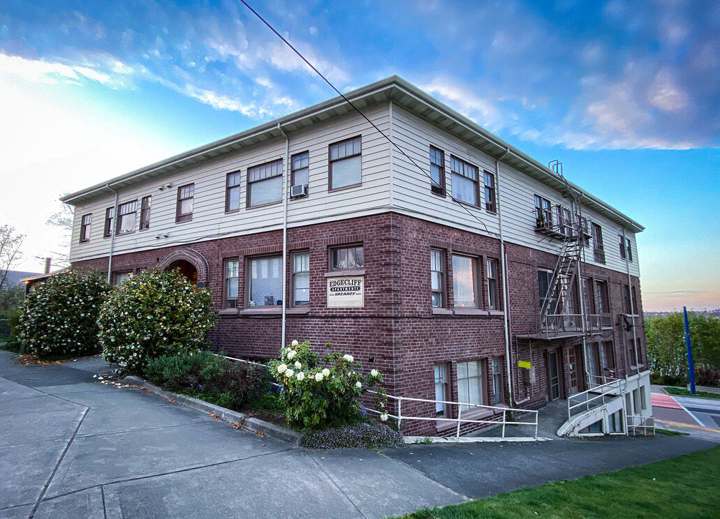 Primary Photo - Edgecliff Apartments