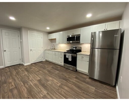 Foto del edificio - 102 Vernon St