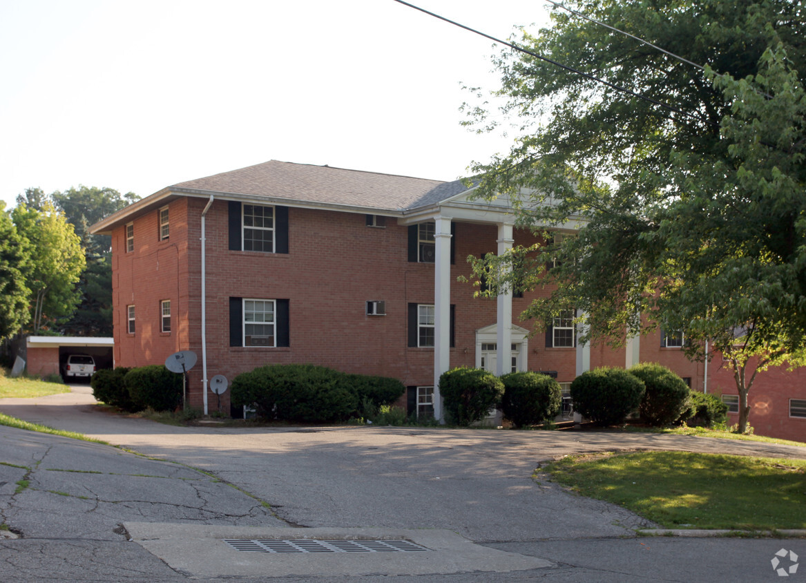 Primary Photo - 129 Sunnyslope Dr