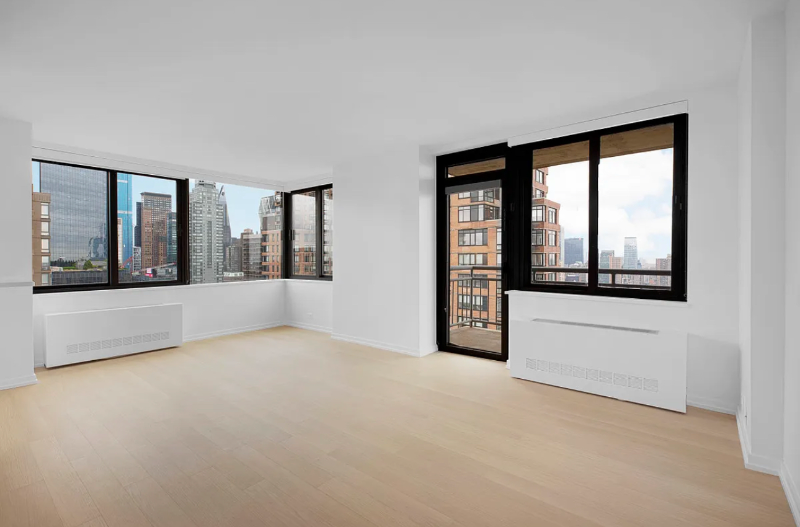 Foto principal - 113 W 60th St