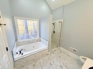 Building Photo - 525 Rams Way