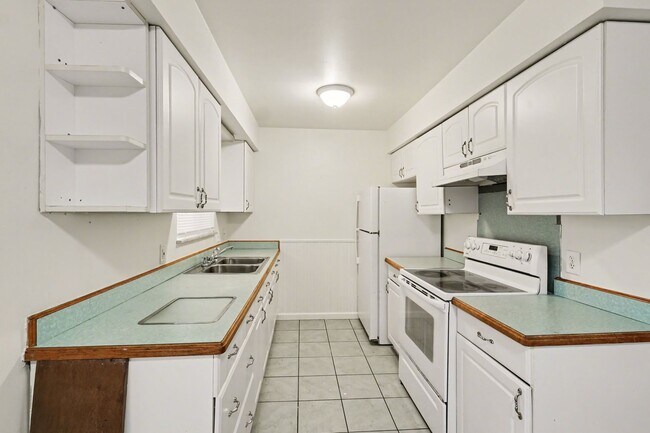 Foto del edificio - MOVE IN SPECIAL!!! - 1/2 OFF FIRST MONTH'S RENT