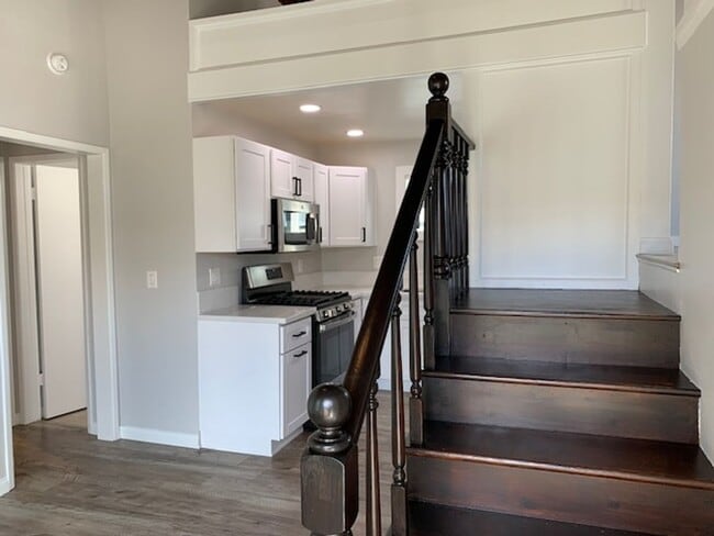 Foto del edificio - Silverstrand | Oxnard | Newly Renovated 2 Bed + 2 Bath | Office Space!