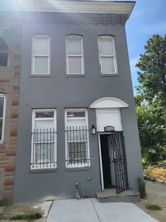Photo - 2301 E Lafayette Ave (Baltimore, MD)