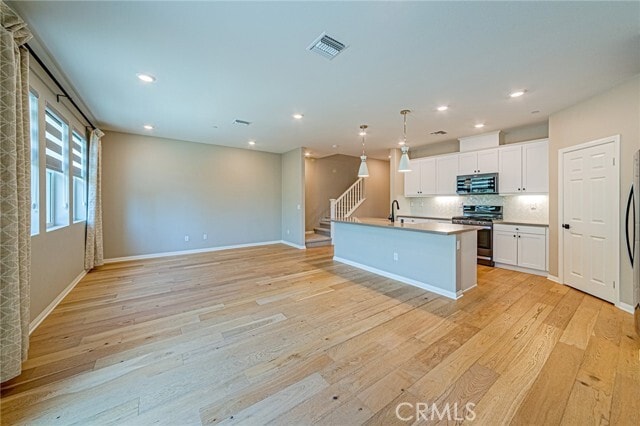 Building Photo - 1705 Almond Tree Pl