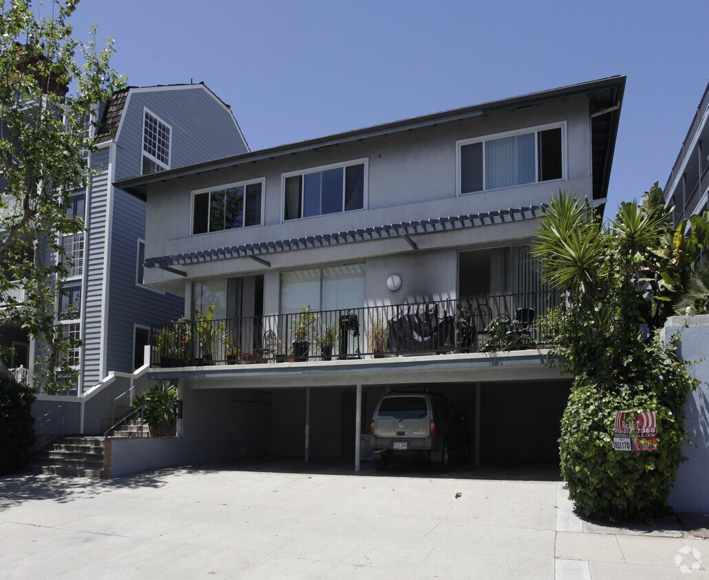 Foto del edificio - 11663 Gorham Ave