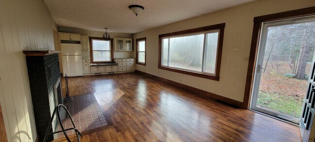 Foto del edificio - Charming home close to downtown Traverse City