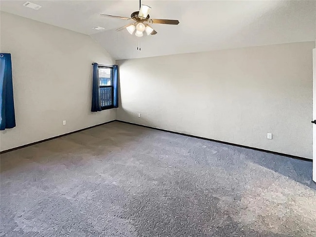 Building Photo - 9400 Shallow Lake Ct