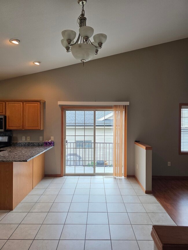 Building Photo - 3177 Bookham Dr