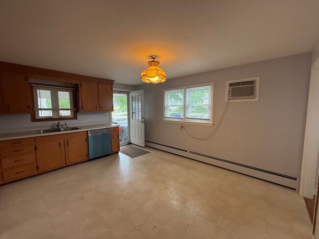 Foto del edificio - Charming 3-Bedroom Single-Family Home