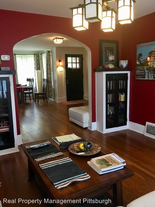 Building Photo - 3 br, 1 bath House - 1012 Winterton St.