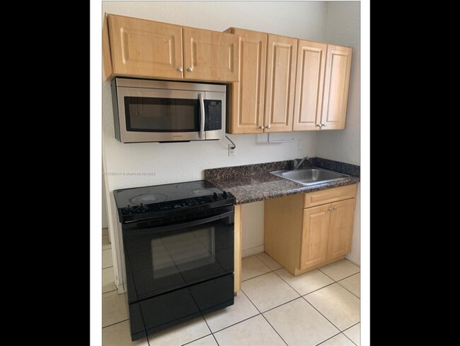 Foto del edificio - 1021 NW 3rd St