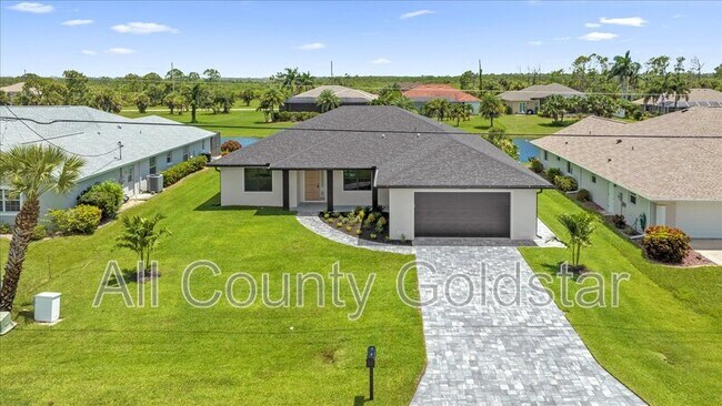 Foto del edificio - 1173 Rotonda Cir