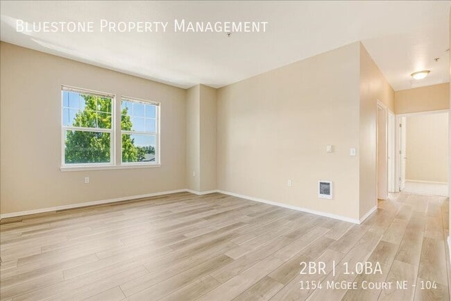 Building Photo - 1154 Mcgee Ct NE