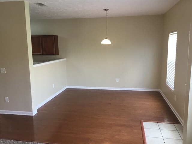 Building Photo - 81 Owl Drive