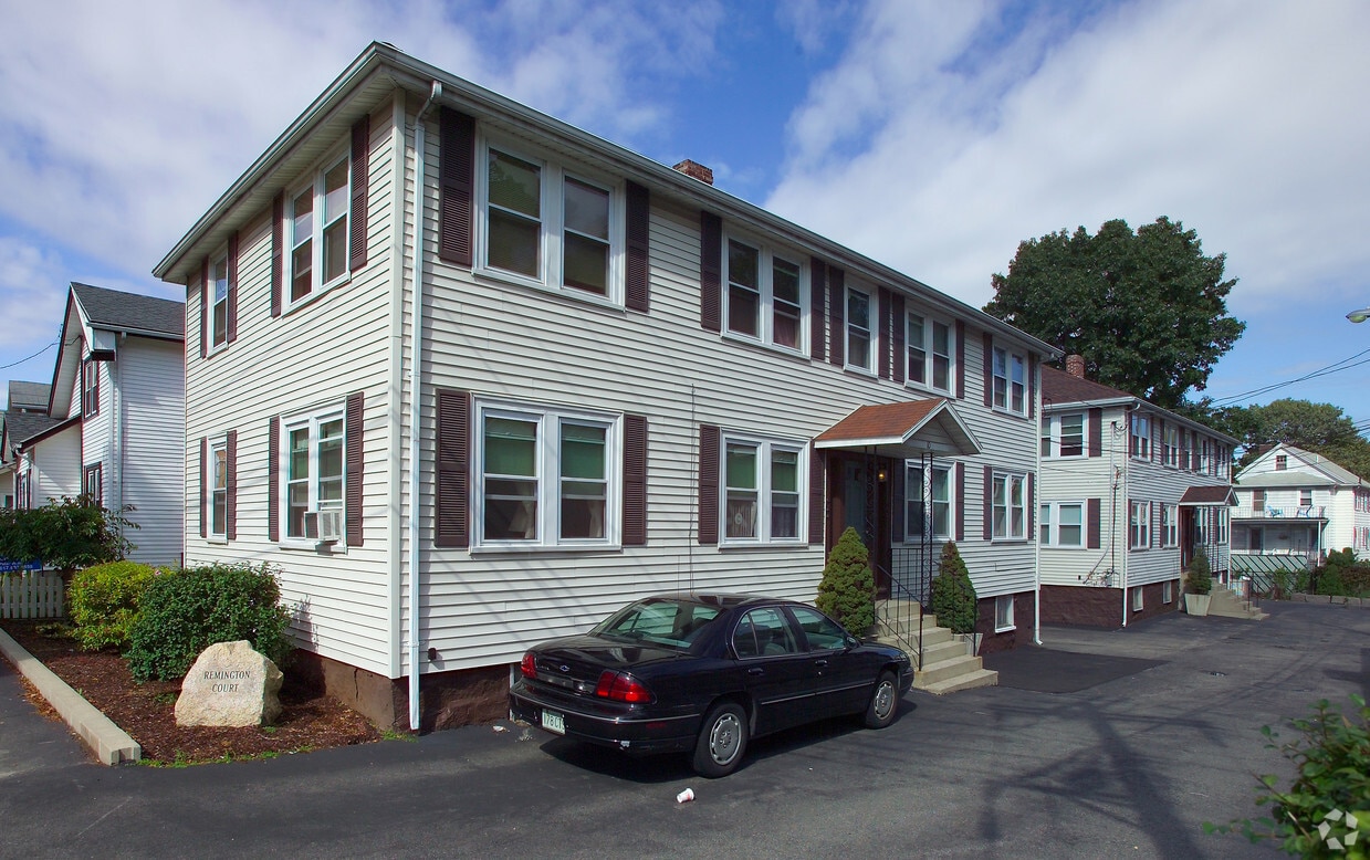 Building Photo - 10-20 Remington Ct