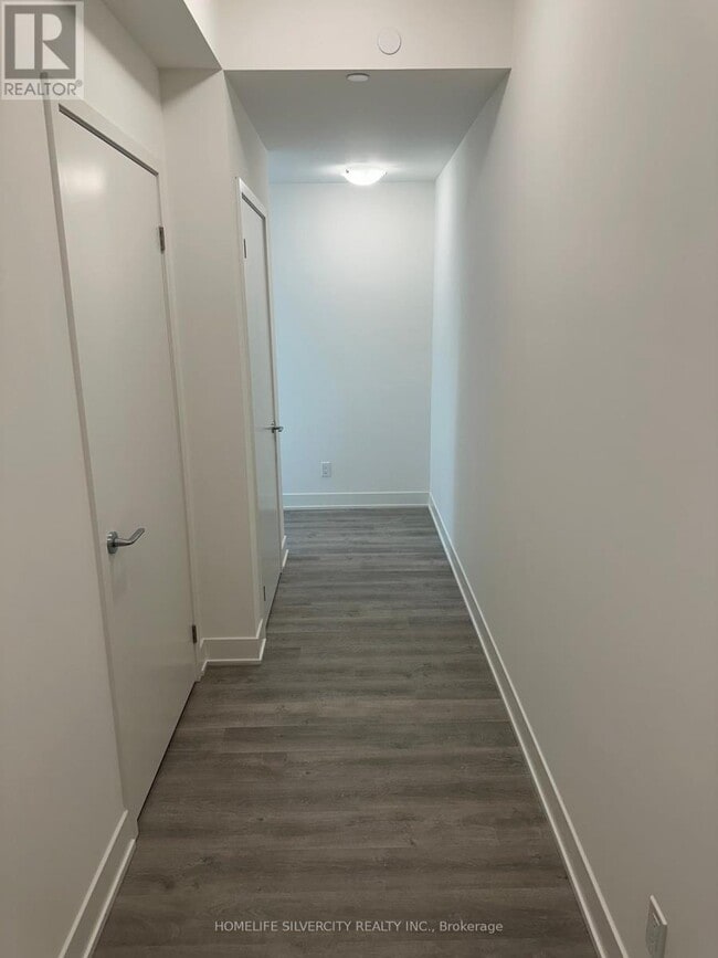 Building Photo - 56 Andre de Grasse St