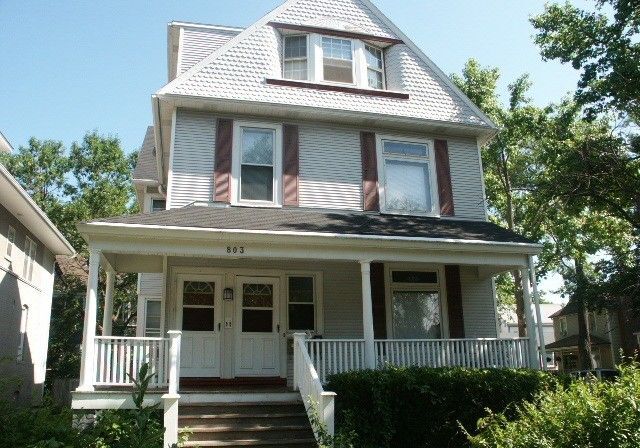 Foto del edificio - 803 Greenleaf St
