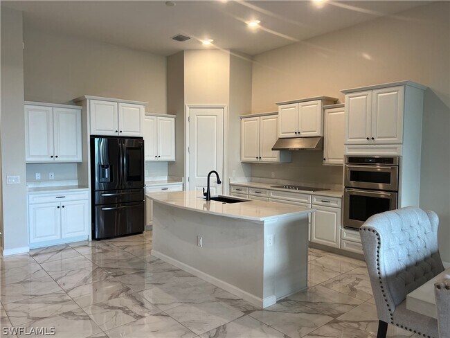 Foto del edificio - 4404 Owens Way