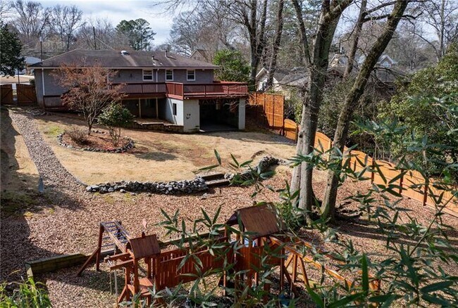 Foto del edificio - 1721 Hudson Woods Trail