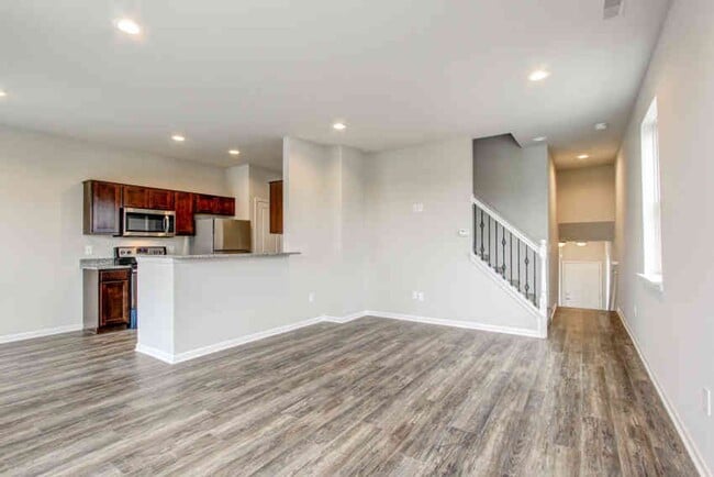 Interior Photo - Mid-Town Park