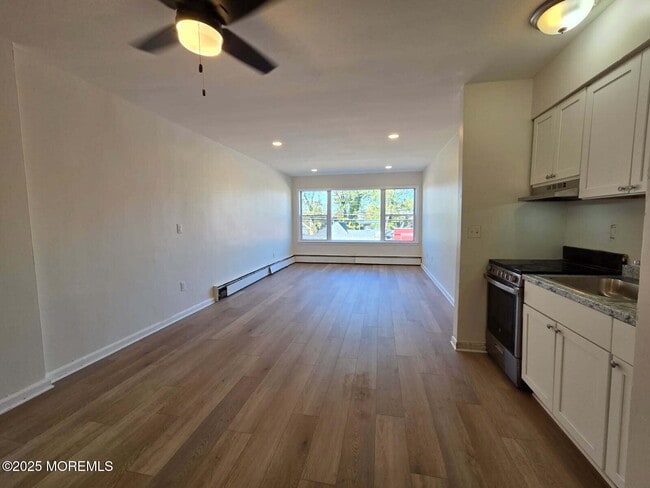 Building Photo - 1 Willis Pl