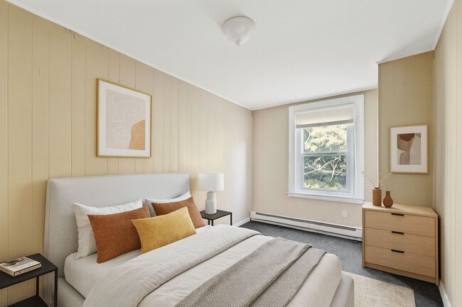 Foto del edificio - 358 E Upsal St